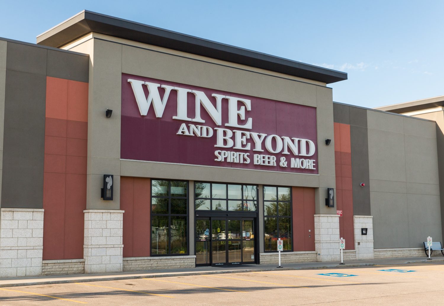 Wine & Beyond _3 Emerald Hills Centre